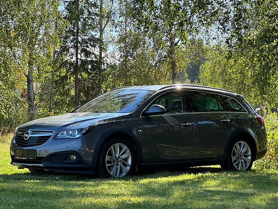 Opel Insignia Country Tourer 5 of 23