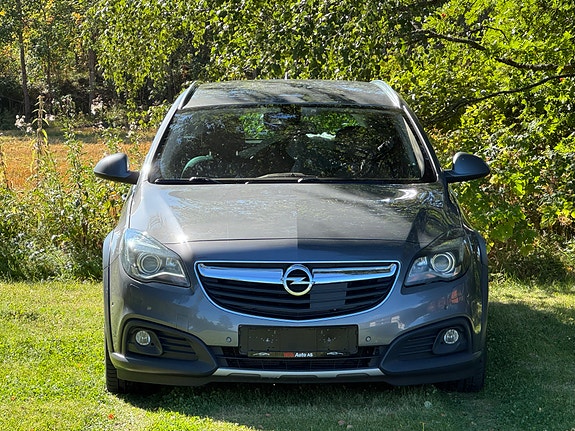 Opel Insignia Country Tourer 4 of 23