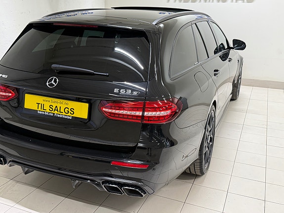 Mercedes-Benz E63 12 of 30