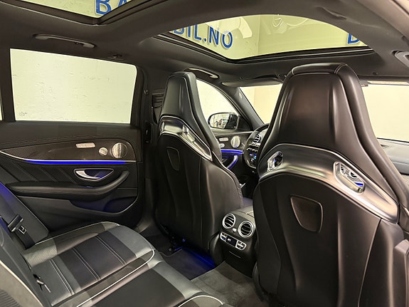 Mercedes-Benz E63 18 of 30