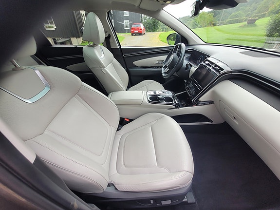 Hyundai Tucson 21 of 24