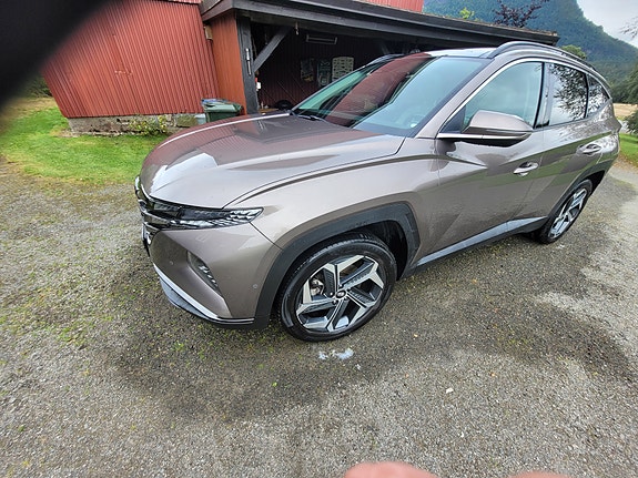 Hyundai Tucson 2 of 24