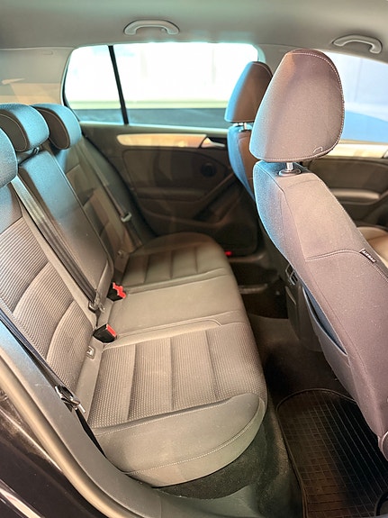 Volkswagen Golf VI 10 of 30