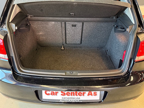 Volkswagen Golf VI 9 of 30