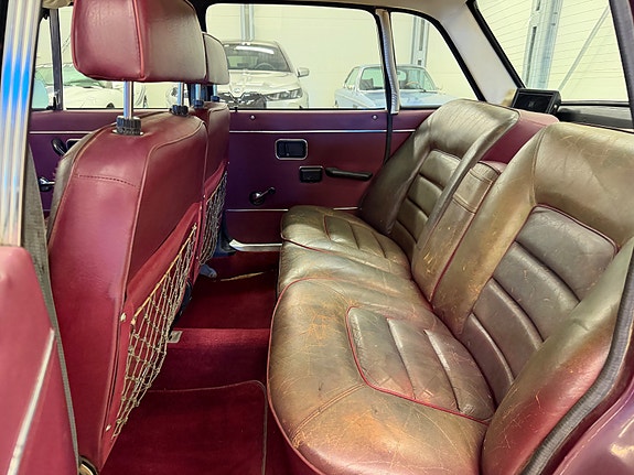 Volvo 164 16 of 30