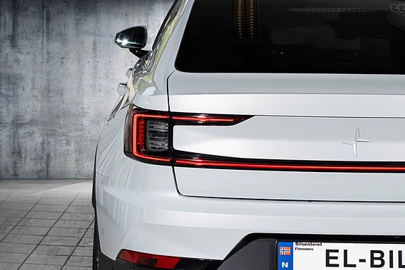 Polestar 2 5 of 27