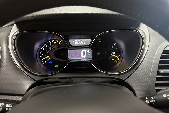 Renault Captur 16 of 20