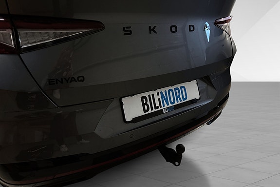 Skoda Enyaq Coupe RS 8 of 18