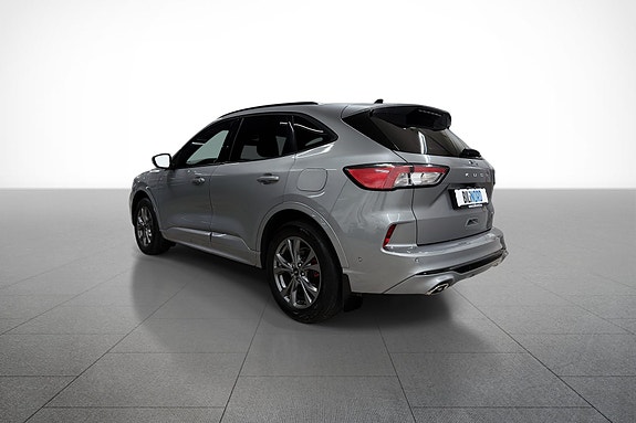 Ford Kuga 4 of 18