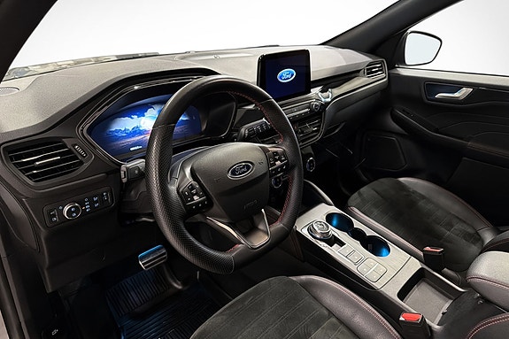 Ford Kuga 11 of 18