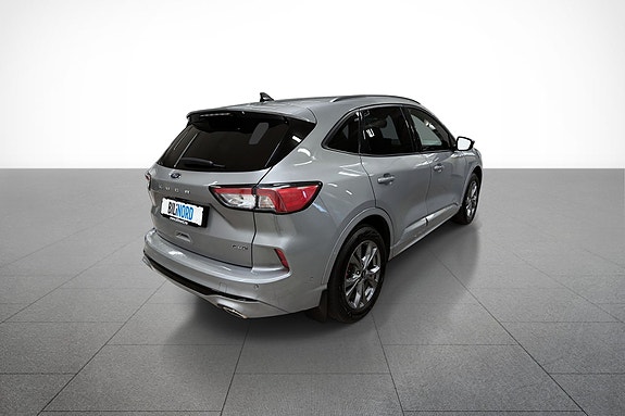 Ford Kuga 6 of 18