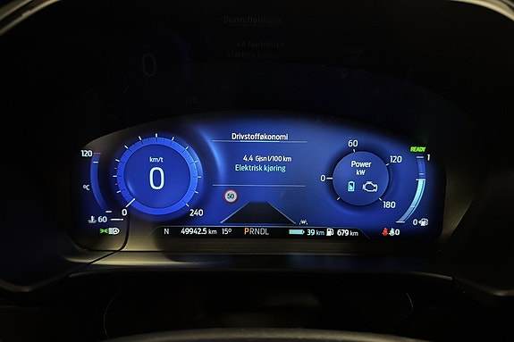 Ford Kuga 13 of 18