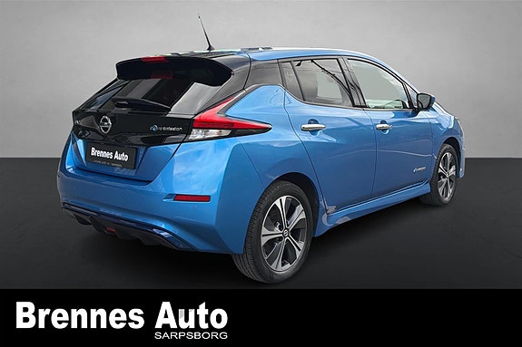 Nissan Leaf 7 of 24