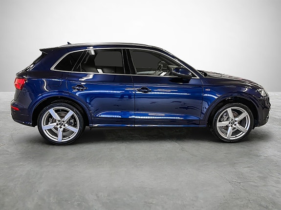 Audi Q5 6 of 27