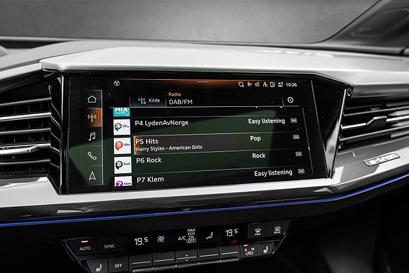 Audi Q4 e-tron 25 of 29