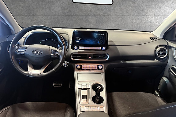Hyundai Kona 14 of 30
