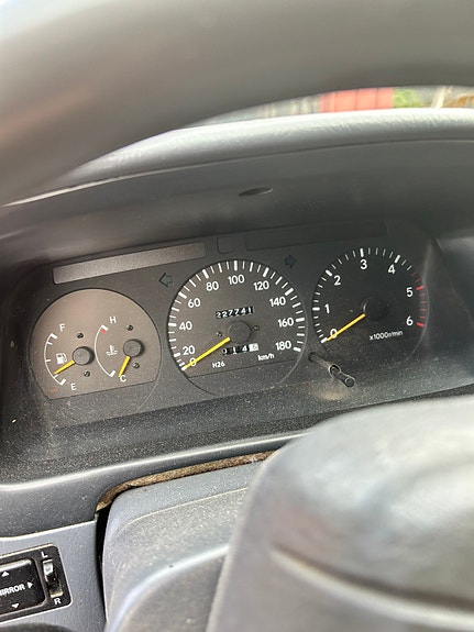 Toyota HiAce 8 of 9
