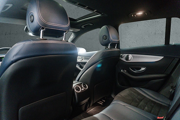 Mercedes-Benz EQC400 20 of 30