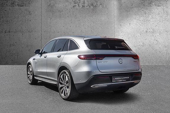 Mercedes-Benz EQC400 7 of 30