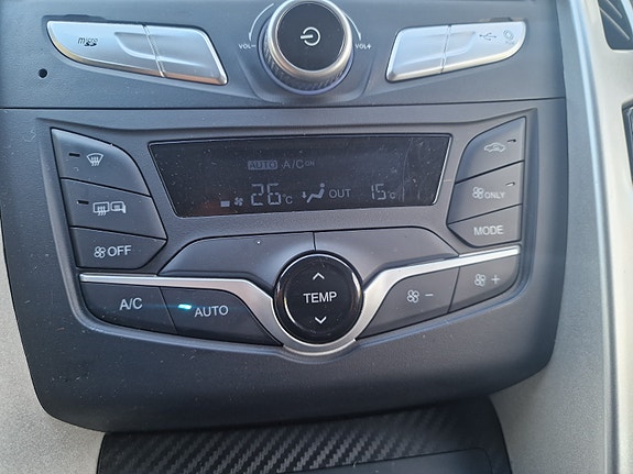 BYD eTP3 14 of 21