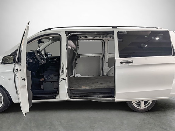 Mercedes-Benz Vito 119 15 of 20