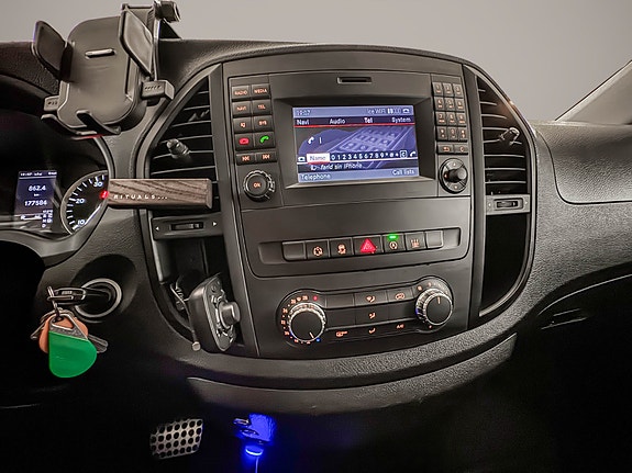 Mercedes-Benz Vito 119 13 of 20