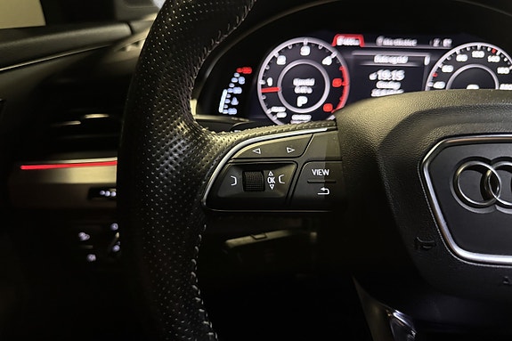 Audi Q7 15 of 30