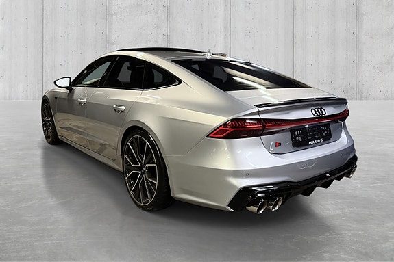 Audi A7 6 of 30