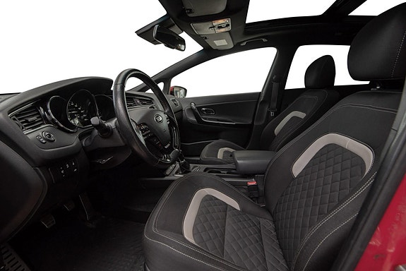 Kia Ceed 10 of 24