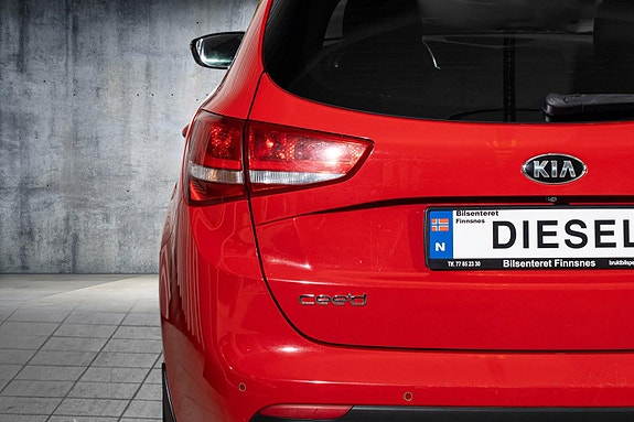 Kia Ceed 5 of 24
