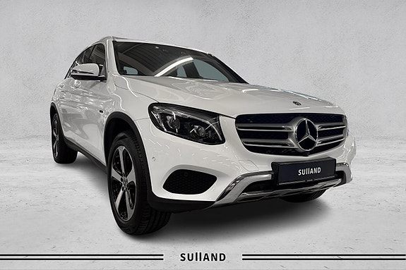 Mercedes-Benz GLC350 e 7 of 28
