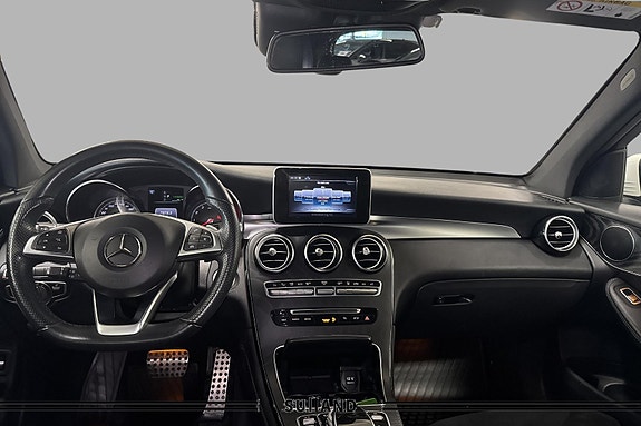 Mercedes-Benz GLC350 e 10 of 28