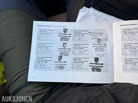Porsche Cayenne 18 of 20