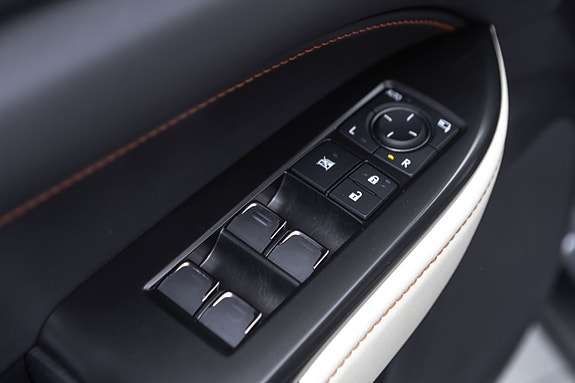 Lexus NX450h 22 of 30
