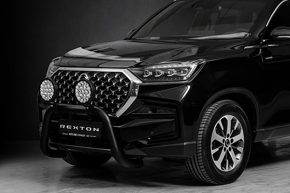 KGM Rexton 2 of 28