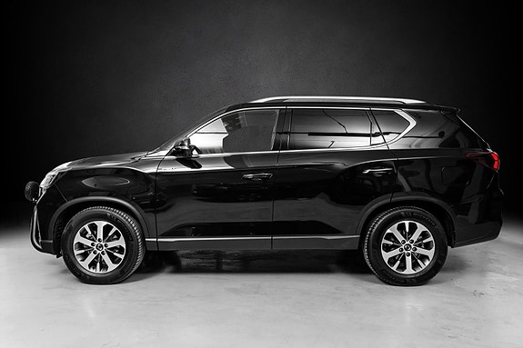 KGM Rexton 4 of 28