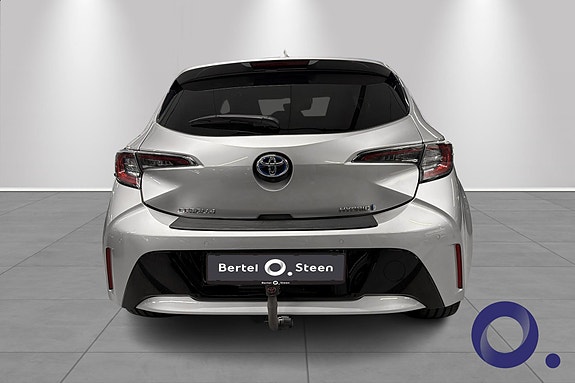Toyota Corolla 7 of 19