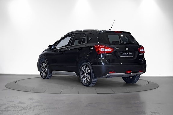 Suzuki SX4 S-Cross 8 of 27