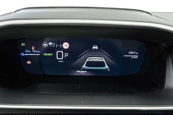 Peugeot e-208 20 of 24