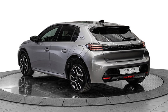 Peugeot e-208 5 of 24