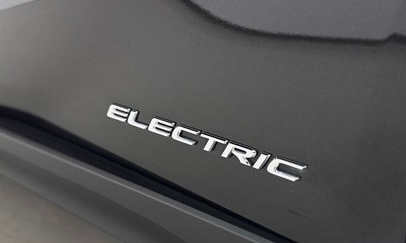 Lexus UX300e 10 of 30