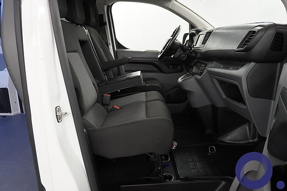 Peugeot e-Expert 24 of 25