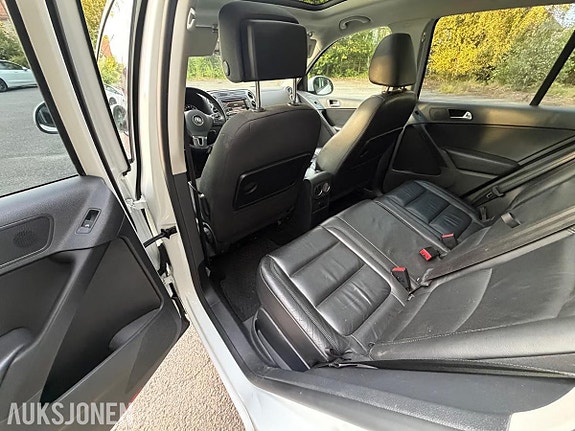 Volkswagen Tiguan 15 of 17