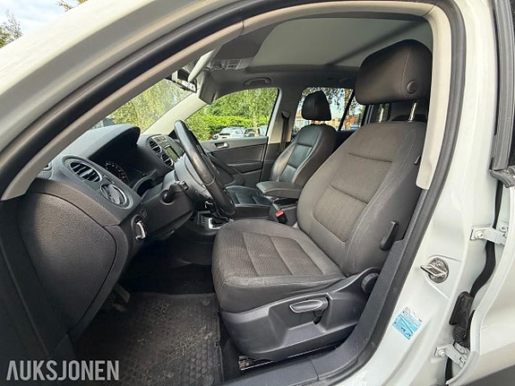 Volkswagen Tiguan 7 of 17