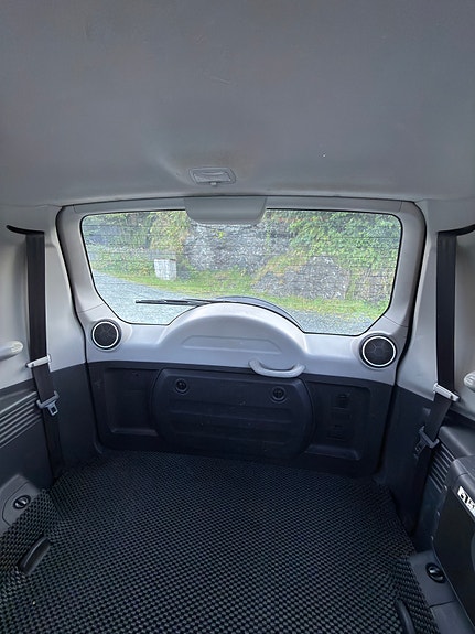 Mitsubishi Pajero 28 of 30