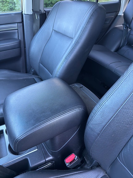 Mitsubishi Pajero 24 of 30