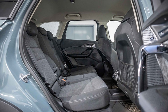 BMW iX1 26 of 30
