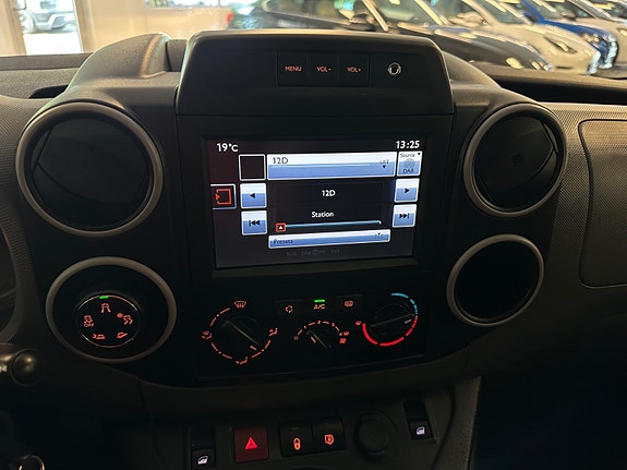 Citroen Berlingo 16 of 26