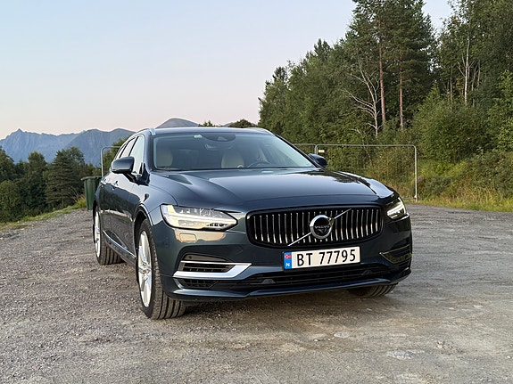 Volvo V90 4 of 19