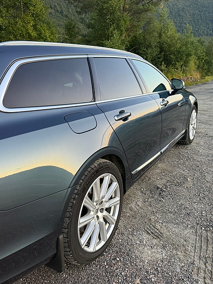 Volvo V90 9 of 19